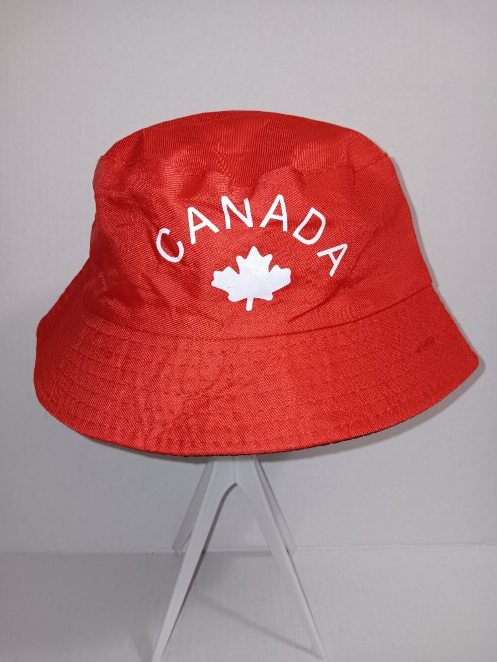 CANADA MAPLE LEAF RED MENS BUCKET HAT